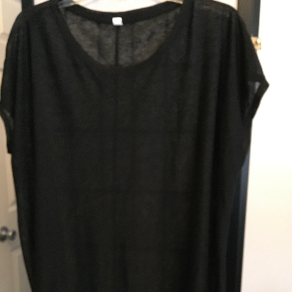 Columbia black shirt